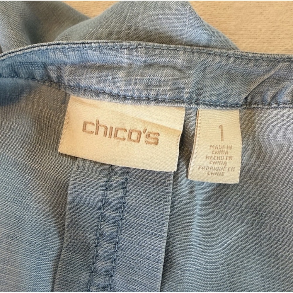 Chico's Blue Lyocell Sleeveless Tie Front Button Down Top Size 1 - Picture 5 of 9